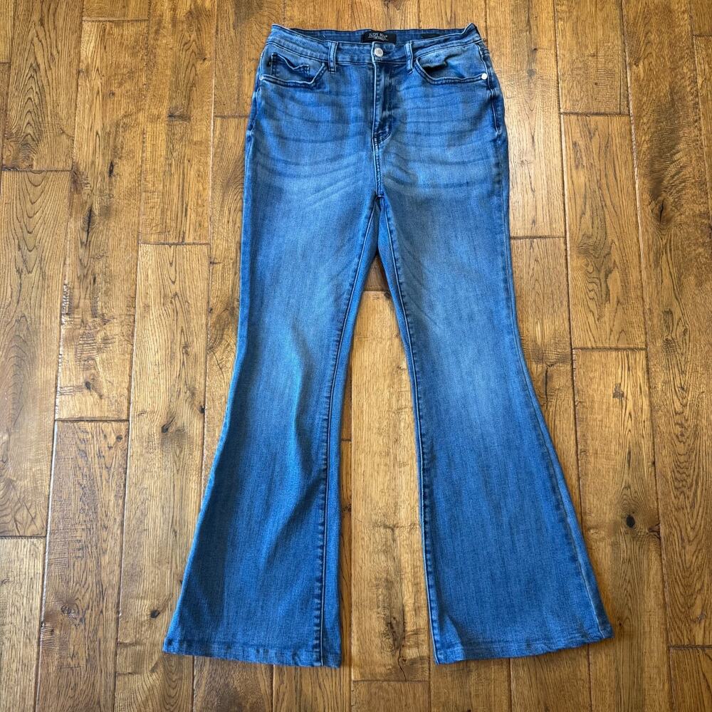 Judy Blue Flare Fit Jeans Womens 11/30 Med Wash Denim Stretch High Rise